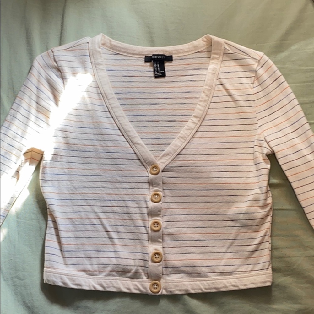 Long sleeve crop top